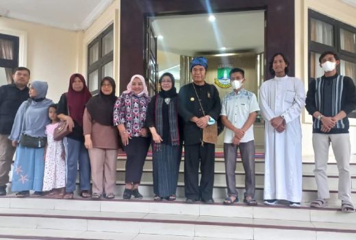 Kemenlu Evakuasi 24 Warga Banten yang Terjebak Konflik Sudan - GenPI.co BANTEN