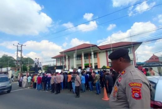 Kasus Mafia Tanah, FAMTU Desak Pengadilan Tinggi Banten Hukum Djoko Sukamtono - GenPI.co BANTEN