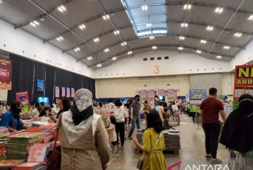 Pengunjung Padati Pameran Buku Big Bad Wolf 2023 di ICE BSD City - GenPI.co BANTEN