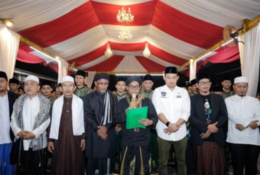 1,2 Juta Anggota Majelis Dzikir Banten Dukung Ganjar Jadi Presiden - GenPI.co BANTEN
