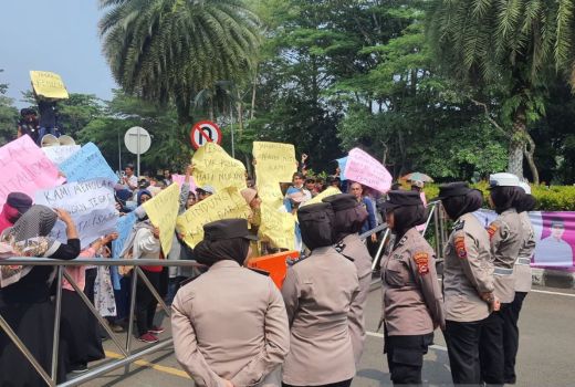 Tolak Revitalisasi Pasar Kutabumi, Pedagang Diminta Beli Kios Rp 270 Juta - GenPI.co BANTEN