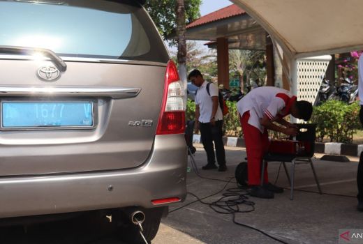 Pemkab Tangerang Uji Emisi Kendaraan Pribadi Milik ASN - GenPI.co BANTEN