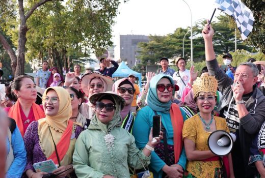 Benyamin Davnie Ajak Warga Dukung Pembangunan Tangsel Lewat Budaya - GenPI.co BANTEN