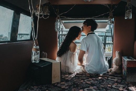 Grogi Saat Kencan Pertama, Begini Cara Mengatasinya - GenPI.co