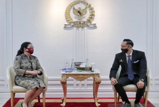 Puan Maharani-AHY Tokoh Kunci 2024 - GenPI.co