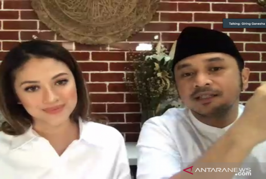 Cynthia Riza, Istri Giring Nidji Sudah Siap Jadi Ibu Negara - GenPI.co