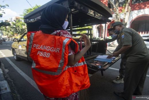 Denda Pelanggar PSBB di Jakarta Mencapai Rp 4 Miliar - GenPI.co