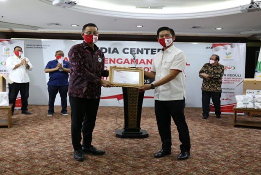 Kemensos Terima Sumbangan 75 Ribu Masker Antibakteri - GenPI.co