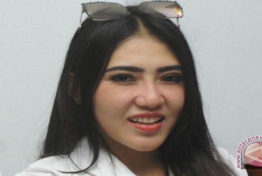 Via Vallen Dituding Rekayasa Kasus Terbakar Mobilnya - GenPI.co