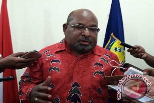 Gubernur Papua Lukas Enembe Minta Maaf Atas Kerusuhan di Wamena - GenPI.co
