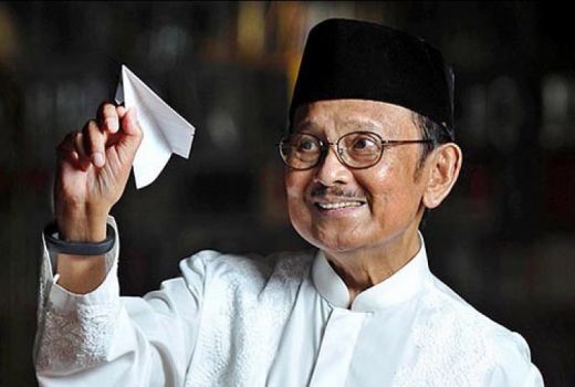 Instruksi Megawati untuk Kader PDIP setelah BJ Habibie Meninggal - GenPI.co