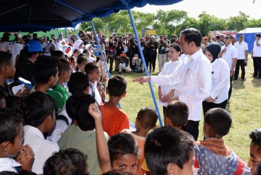 Jokowi: Bantuan untuk Korban Gempa Maluku Segera Cair - GenPI.co
