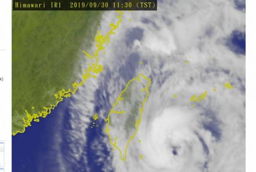 Hadapi Badai Mitag, Taiwan Tutup Semua Fasilitas Umum - GenPI.co