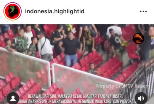 Kelakuan Begini, Wajar Saja Suporter Malaysia Diamuki Saat di GBK - GenPI.co