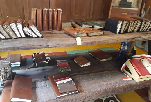 Kenandy, Produk Kerajinan Kulit 100 Persen Handmade - GenPI.co