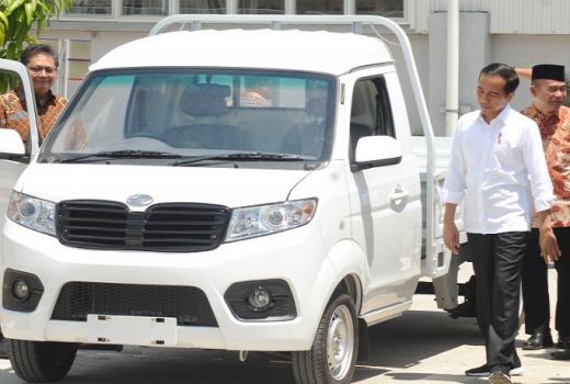 Gerindra: Maaf Pak Jokowi, Mobil Esemka Mirip Mobil China Ya? - GenPI.co
