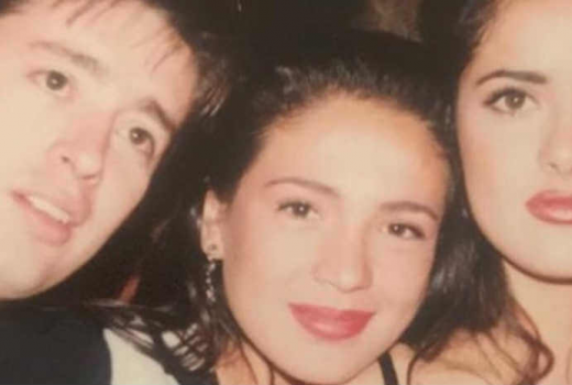 Netizen ini Pamer Foto Ayahnya Pernah Kencan dengan Salma Hayek - GenPI.co