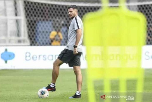Indonesia vs Thailand: Kemasukan 6 Gol, Juru Kunci, #SimonOut - GenPI.co