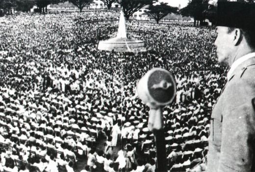 Indonesia vs Malaysia, Ada 'Roh' Bung Karno di GBK - GenPI.co