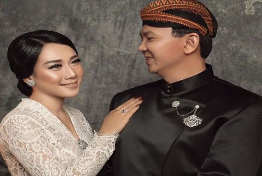 Ahok Unggah Foto Pernikahan, Netizen: Istrinya Mirip BCL - GenPI.co