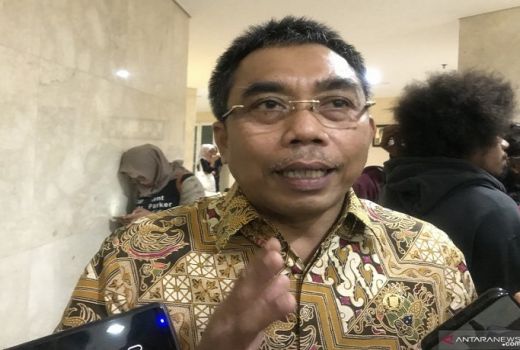Gembong: Tak Elok Anies Baswedan Menyalahkan Sistem - GenPI.co