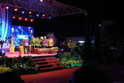 Didi kempot Sukses Ambyarkan Jatim Kominfo Festival 2019 - GenPI.co