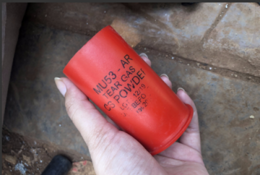 Sisa Gas Air Mata di Kawasan DPR Bikin Tidak Nyaman - GenPI.co