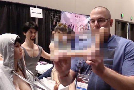 Ada Boneka Intim Pria Diklaim Puaskan Wanita Hingga Gay, Duh! - GenPI.co