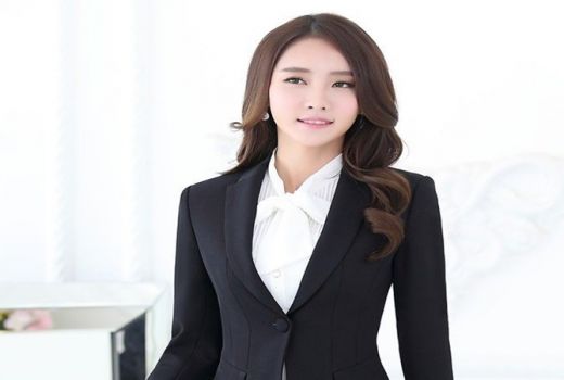 Supaya Tak Bingung, Ini Kiat Tampil Formal Nggak Pakai Ribet - GenPI.co