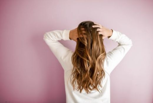 Rambut Kasar? Ini Kiat Agar Lebih Lembut - GenPI.co