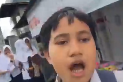 Bocah Maluku Tak Takut Gempa: Beta Jadi Berpotensi Libur! - GenPI.co