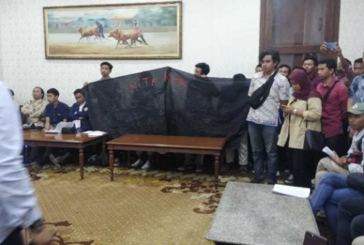 Silaturahmi Mahasiswa Surabaya-Forum Pimpinan Batal sebab Makanan - GenPI.co