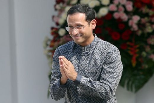 Mas Nadiem Makarim, Guru Honorer Diimbau Tinggalkan Kelas Nih - GenPI.co