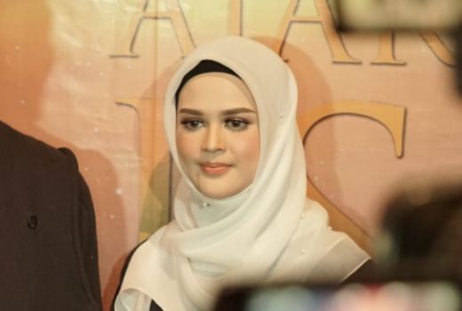 Cut Meyriska Deg-degan Disuruh Nyanyi OST Ajari Aku Islam - GenPI.co