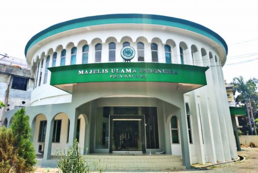 Terkait Ajaran Sesat tak Perlu Salat di Pekanbaru, ini Kata MUI - GenPI.co
