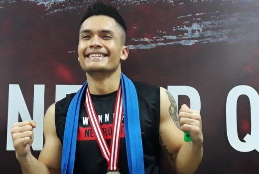 Miliki Tubuh Kekar, Randy Pangalila Bikin Cewek Berdebar-debar - GenPI.co