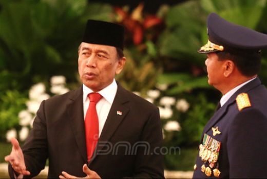 Wiranto Ditusuk Tak Berdarah, Lukanya Lebih Gawat dari Dugaanmu! - GenPI.co