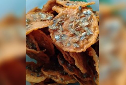 Rakik Maco, Rempeyek Gurih dari Sumbar - GenPI.co