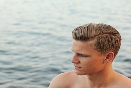 5 Model Rambut Pria Memiliki Karakter, Nomor 1 Romantis  - GenPI.co