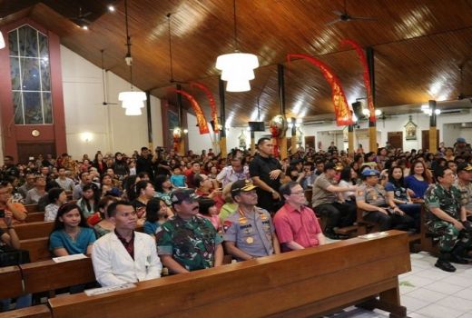 Begini Pesan Natal dari Kapolri dan Panglima TNI - GenPI.co