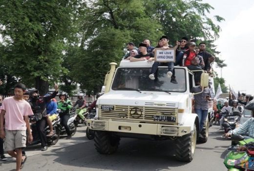 Mobil Truk yang Ditumpangi Ahmad Dhani Seharga Rp 1 Miliar - GenPI.co