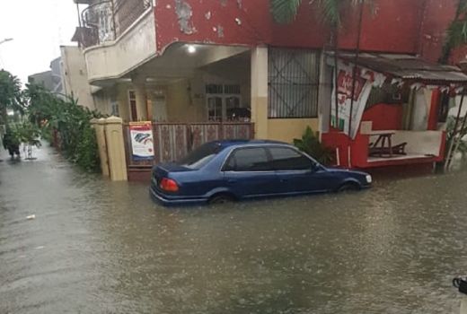 Banjir Jakarta, Pintu Air Manggarai Siaga 2 - GenPI.co