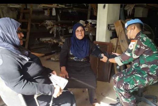 Prajurit TNI Ikhlas Bantu Warga Lebanon, Indonesia Bangga - GenPI.co
