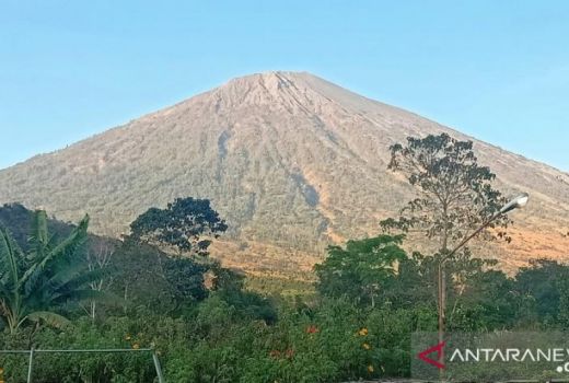 Pendakian Gunung Rinjani Ditutup Hingga 31 Maret 2020 - GenPI.co