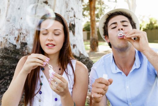 Alasan Ilmiah Sering Ingat Mantan saat Cium Aroma Tertentu - GenPI.co