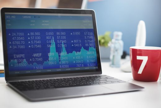 4 Pekerjaan Menyenangkan untuk Si Tukang Rebahan - GenPI.co