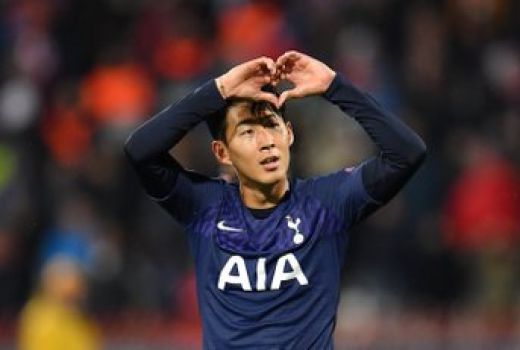 Red Star vs Tottenham Hotspur 0-4, Son Heung Min Minta Maaf - GenPI.co