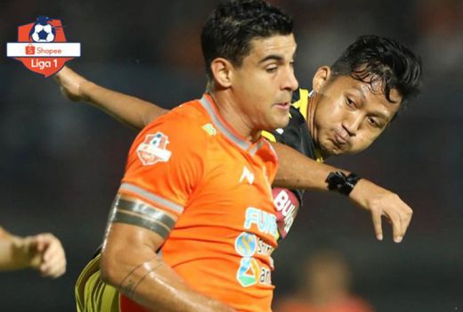 Badak Lampung FC Bikin Fan Borneo FC Menangis Menit Terakhir - GenPI.co