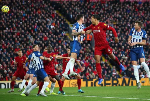 Liverpool vs Brighton & Hove Albion 2-1, Rekor Makin Panjang - GenPI.co