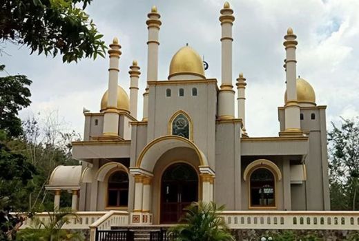 Masjid di Tengah Hutan Cantik Luar Biasa dan Bikin Merinding - GenPI.co